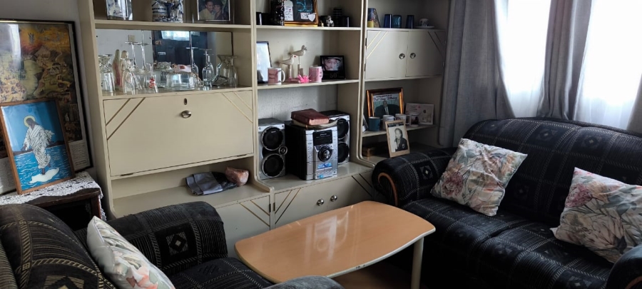 3 Bedroom Property for Sale in Beacon Valley Western Cape